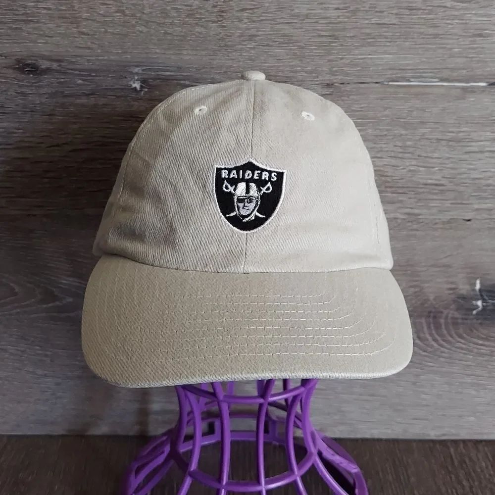 Vintage NFL Los Angeles Raiders Football Spell Out Adjustable Cotton Dad Hat Cap